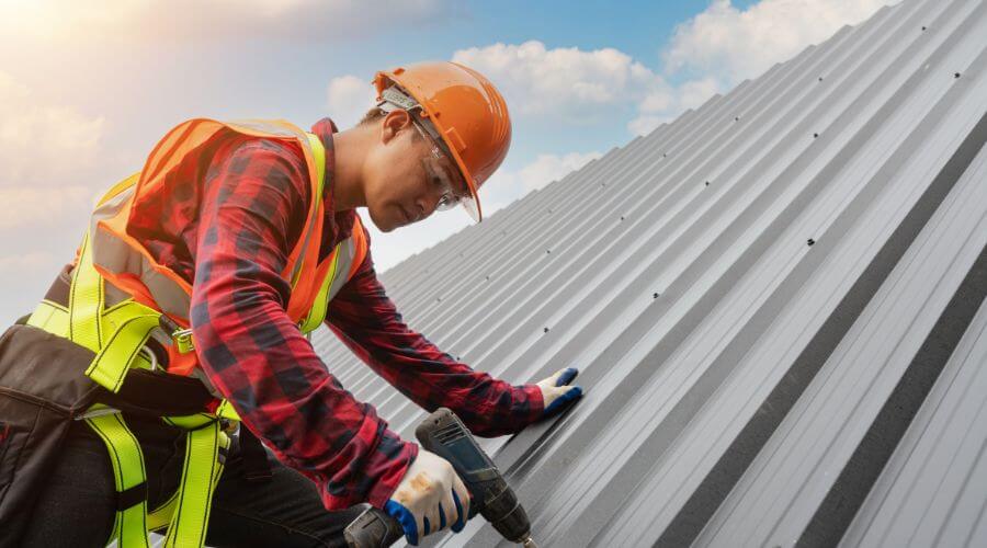 Professional Emergency Roof Repairs services in Blanford, IN